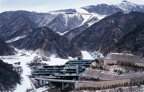 高山滑雪麻豆成人免费在线观看